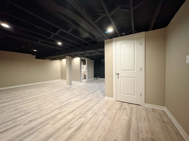 215 S Forest Avenue, Palatine, IL 60074