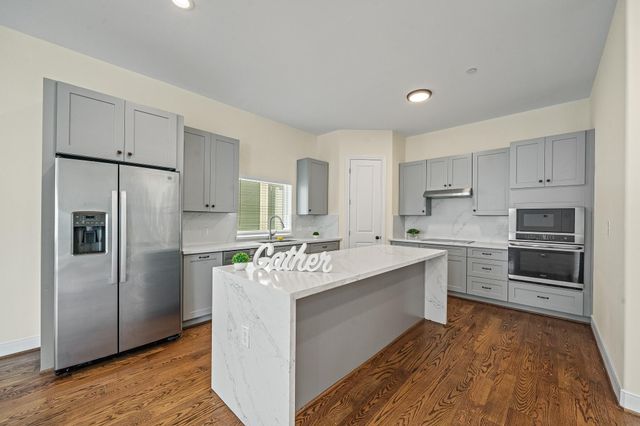 2218 Converse Street C, Houston, TX 77006