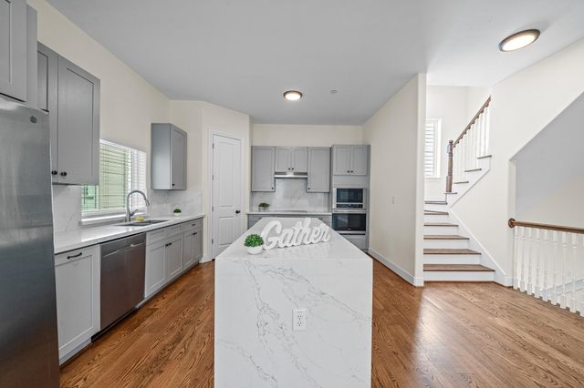 2218 Converse Street C, Houston, TX 77006