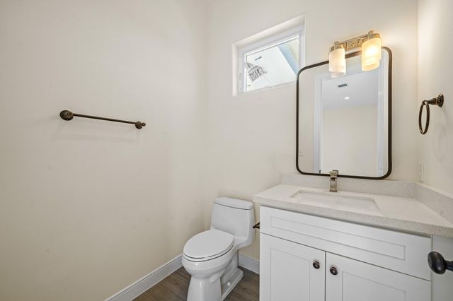 2218 Converse Street C, Houston, TX 77006