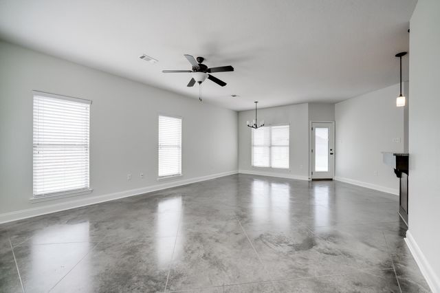 1655 S Donaghey Avenue, Conway, AR 72034