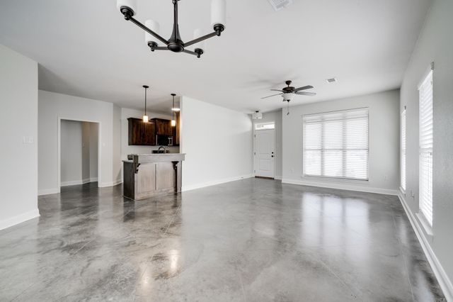1655 S Donaghey Avenue, Conway, AR 72034