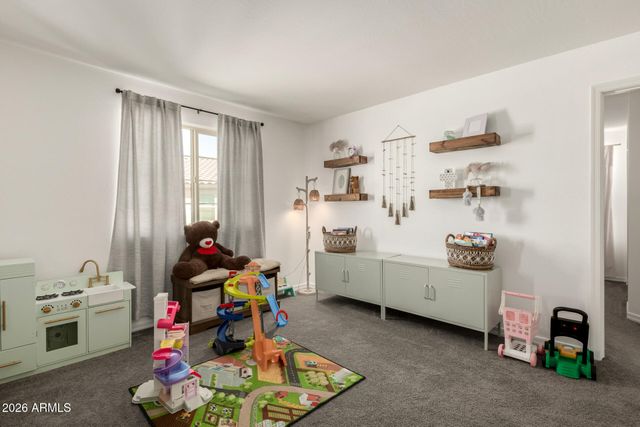 18042 W JONES Avenue, Goodyear, AZ 85338