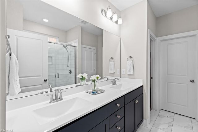 1425 Blooming Mountain Way, Kernersville, NC 27284