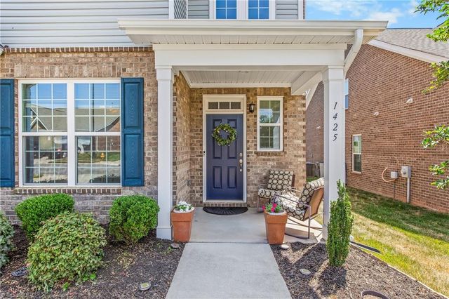 1425 Blooming Mountain Way, Kernersville, NC 27284
