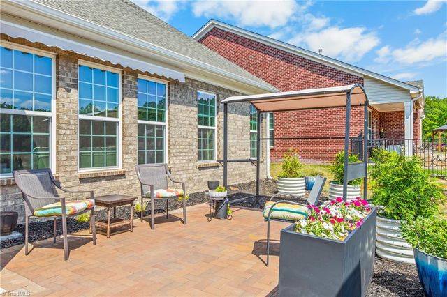 1425 Blooming Mountain Way, Kernersville, NC 27284