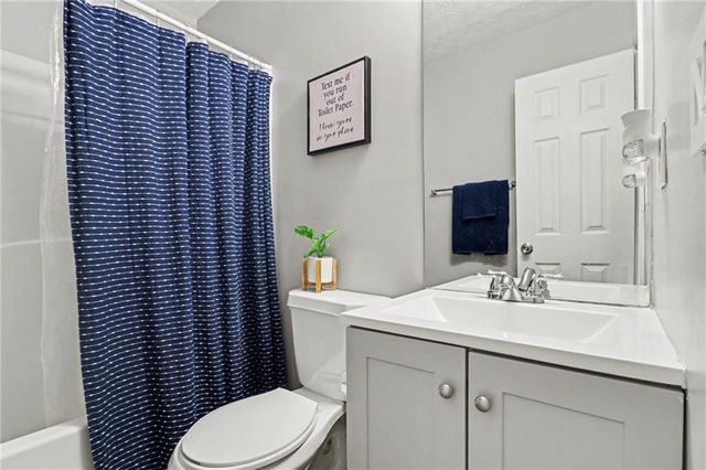 9396 Highland Ridge, Jonesboro, GA 30238