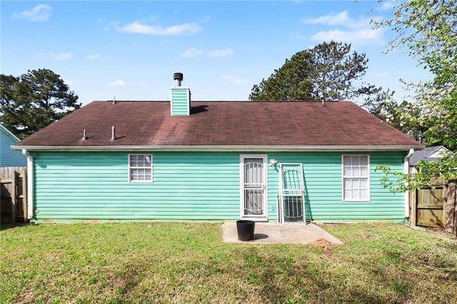 9396 Highland Ridge, Jonesboro, GA 30238