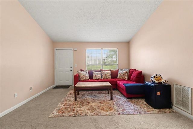 9396 Highland Ridge, Jonesboro, GA 30238