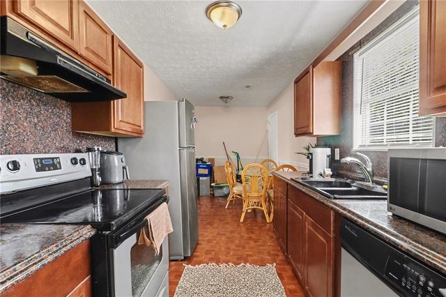 9396 Highland Ridge, Jonesboro, GA 30238