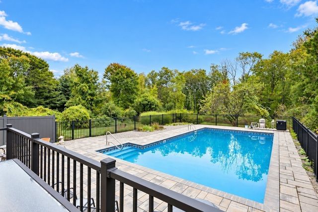 425 Howard Street, Northborough, MA 01532