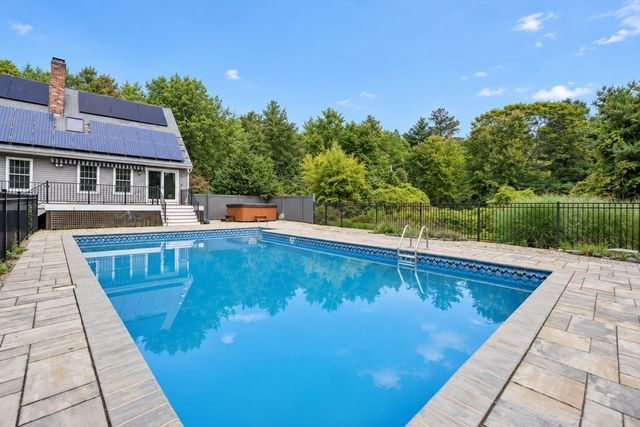 425 Howard Street, Northborough, MA 01532