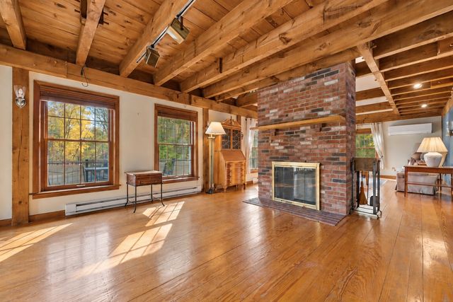 425 Howard Street, Northborough, MA 01532