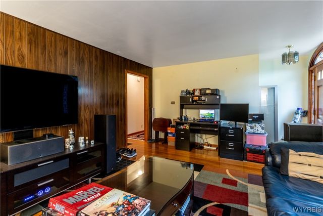 729 Ruie Road, North Tonawanda, NY 14120