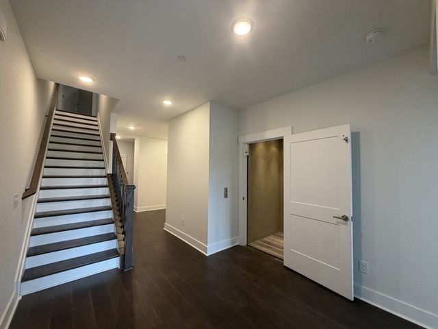 2088 Conductor Ln, Thompsons Station, TN 37179