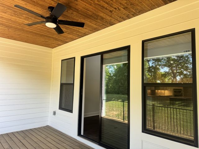 2088 Conductor Ln, Thompsons Station, TN 37179