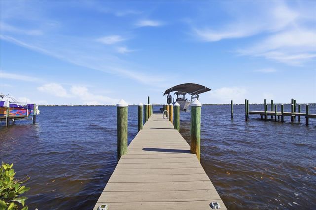 1912 RIVERSIDE DRIVE E, Bradenton, FL 34208