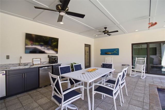 1912 RIVERSIDE DRIVE E, Bradenton, FL 34208