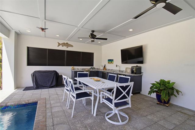 1912 RIVERSIDE DRIVE E, Bradenton, FL 34208