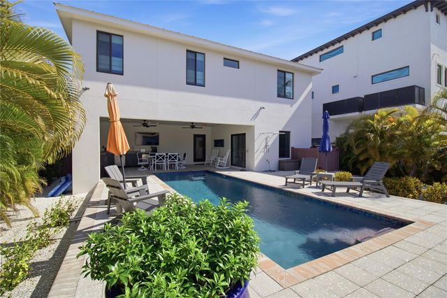 1912 RIVERSIDE DRIVE E, Bradenton, FL 34208