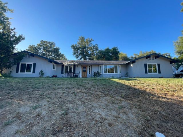 41820 Dillon Circle, Ahwahnee, CA 93601