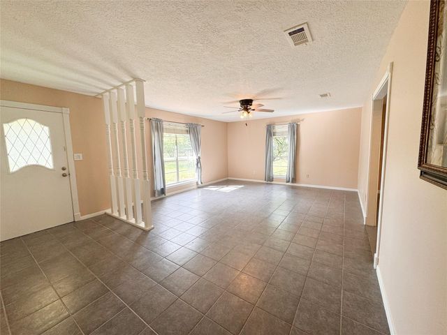 15331 Lake Lamond Road, Conroe, TX 77384