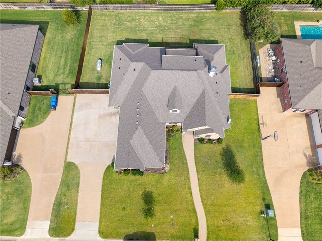 507 Stone Canyon Drive, Waco, TX 76657