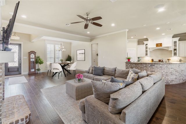 507 Stone Canyon Drive, Waco, TX 76657