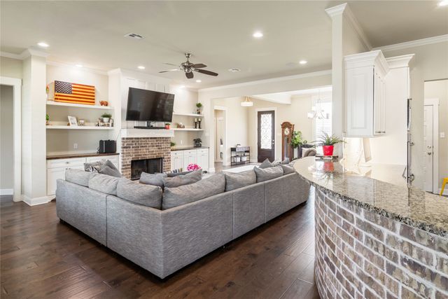 507 Stone Canyon Drive, Waco, TX 76657