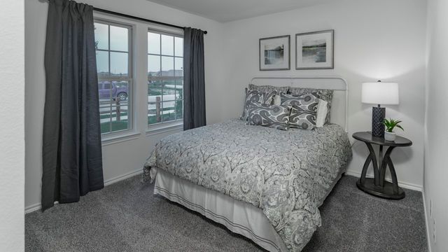 204 Van Horn Drive, Terrell, TX 75160