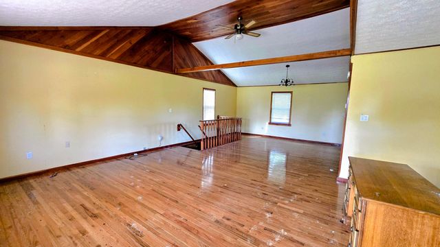 9477 Beech Grove Road, Burlington, KY 41005