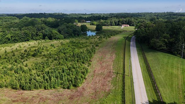 9477 Beech Grove Road, Burlington, KY 41005