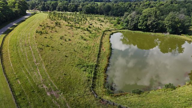 9477 Beech Grove Road, Burlington, KY 41005