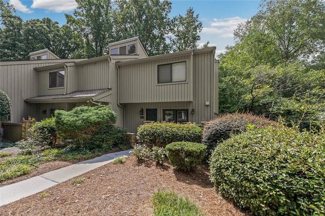 1237 Druid Knoll Drive NE, Brookhaven, GA 30319