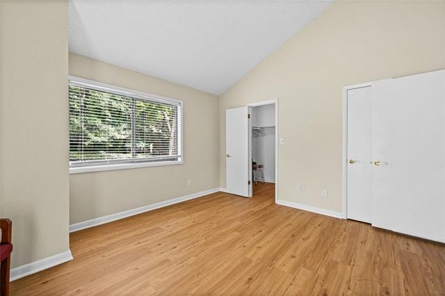 1237 Druid Knoll Drive NE, Brookhaven, GA 30319