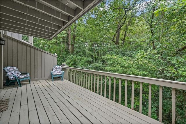 1237 Druid Knoll Drive NE, Brookhaven, GA 30319