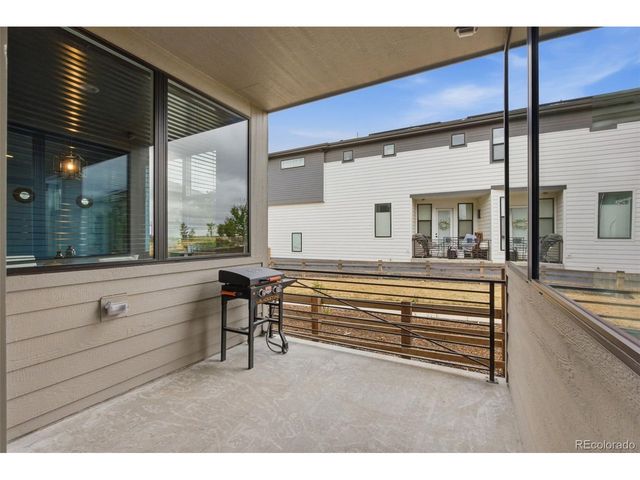 21412 E 61st Dr, Aurora, CO 80019