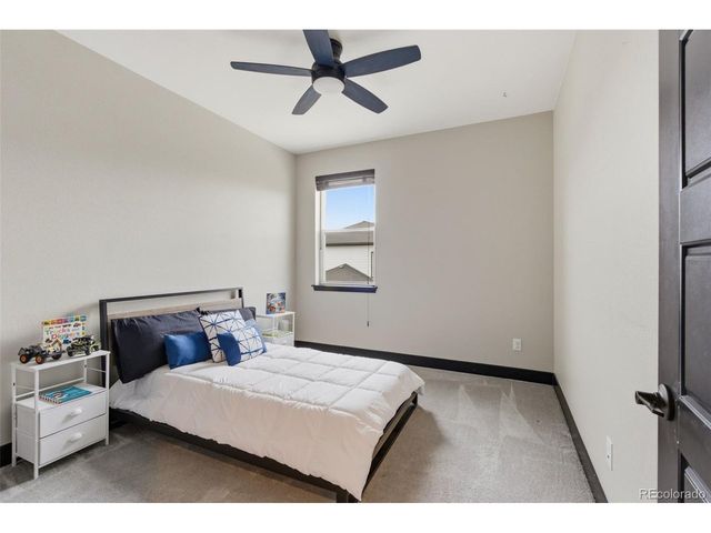 21412 E 61st Dr, Aurora, CO 80019