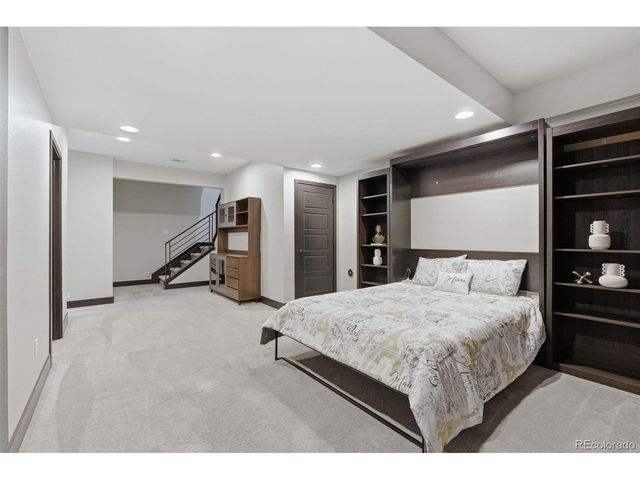 21412 E 61st Dr, Aurora, CO 80019