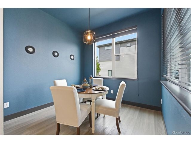21412 E 61st Dr, Aurora, CO 80019