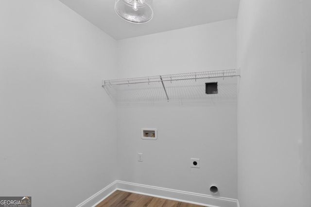 1061 Cassina Garden Way, Darien, GA 31305