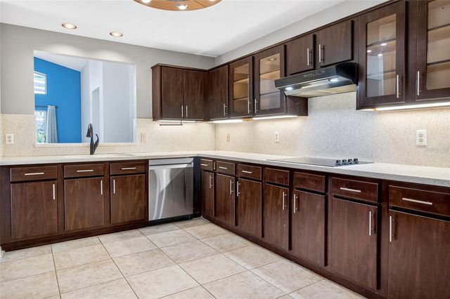 2250 CHASE COURT, Mount Dora, FL 32757