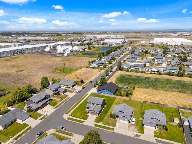 9714 W Caelen Ave, Cheney, WA 99004