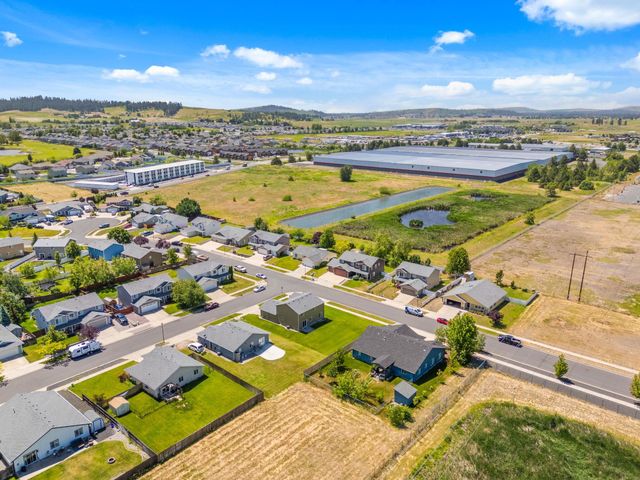 9714 W Caelen Ave, Cheney, WA 99004