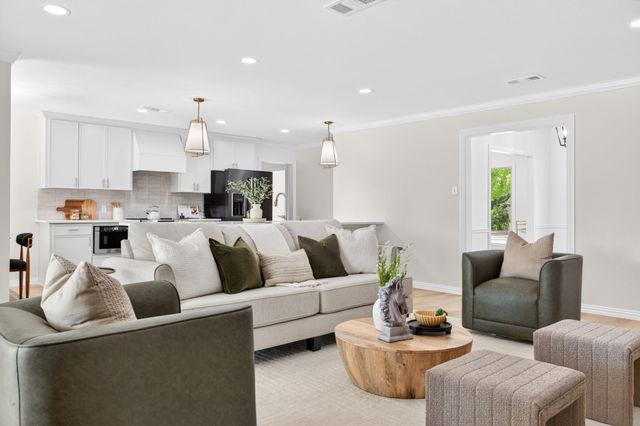 4316 Winding Way, Benbrook, TX 76126