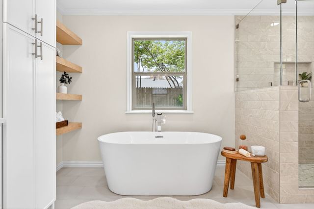 4316 Winding Way, Benbrook, TX 76126