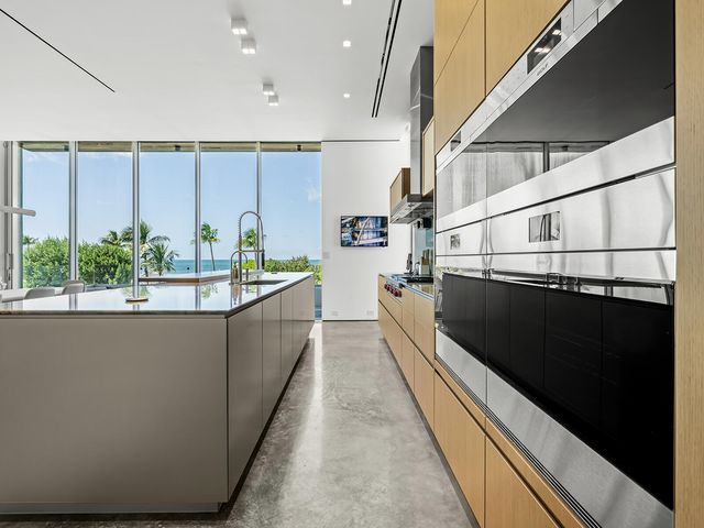 236 Costa Bravo Drive, Lower Matecumbe, FL 33036