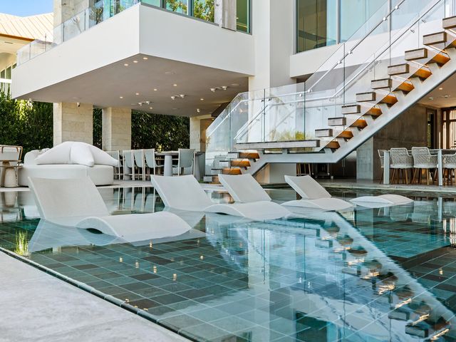 236 Costa Bravo Drive, Lower Matecumbe, FL 33036