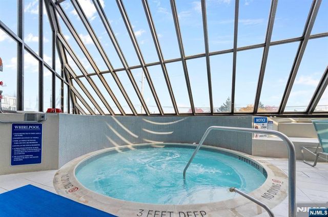 7002 Boulevard East 32F, Guttenberg, NJ 07093