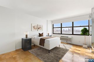 7002 Boulevard East 32F, Guttenberg, NJ 07093